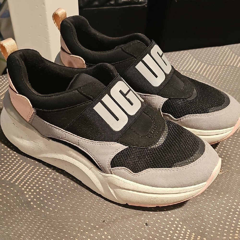 UGG black grey And Pink Sneakers. .size 7